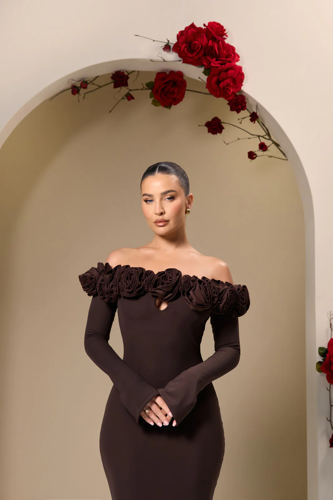 AINSLEIGH BARDOT ROSE MAXI DRESS | CHOC - SALE - Image 4
