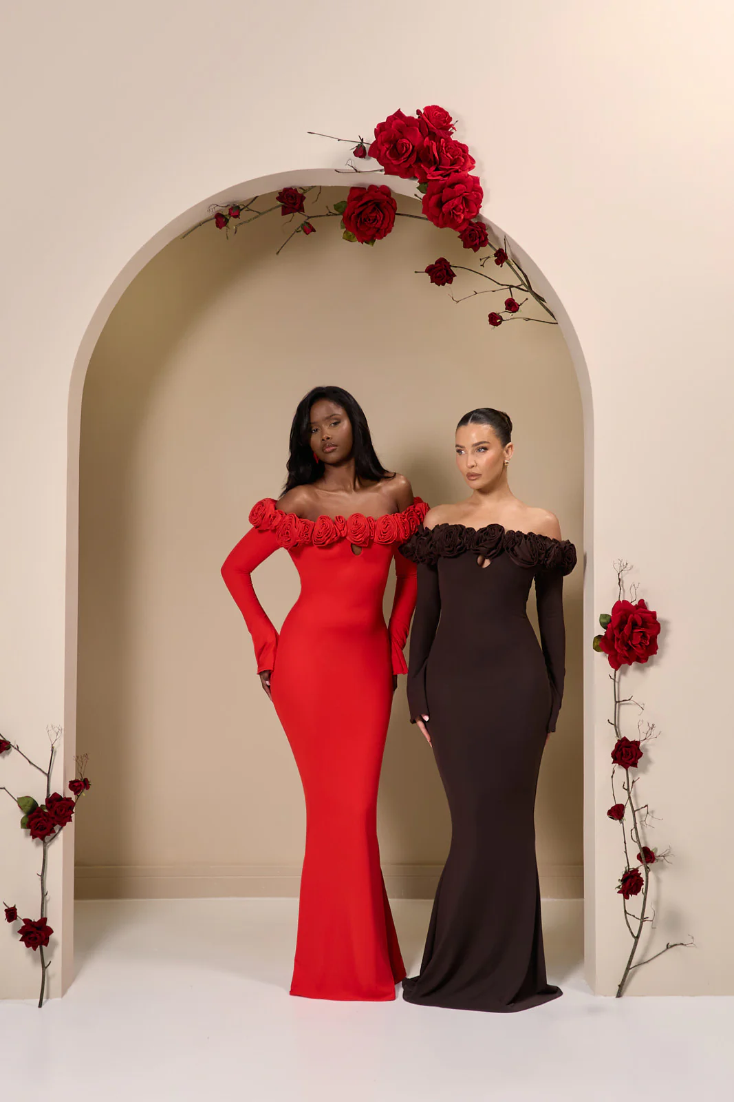 AINSLEIGH BARDOT ROSE MAXI DRESS | CHOC - SALE - Image 5