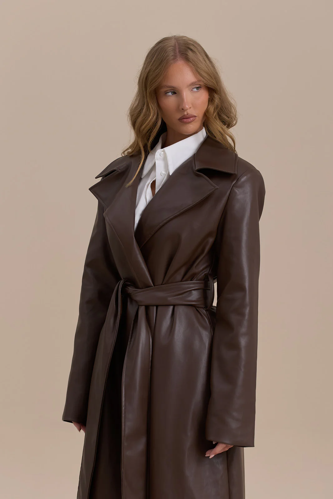 ANUSHKA TRENCH COAT | CHOCOLATE - SALE - Image 11