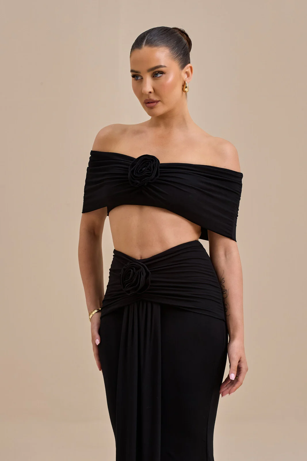 BELLE BARDOT CROP TOP | BLACK - SALE - Image 5