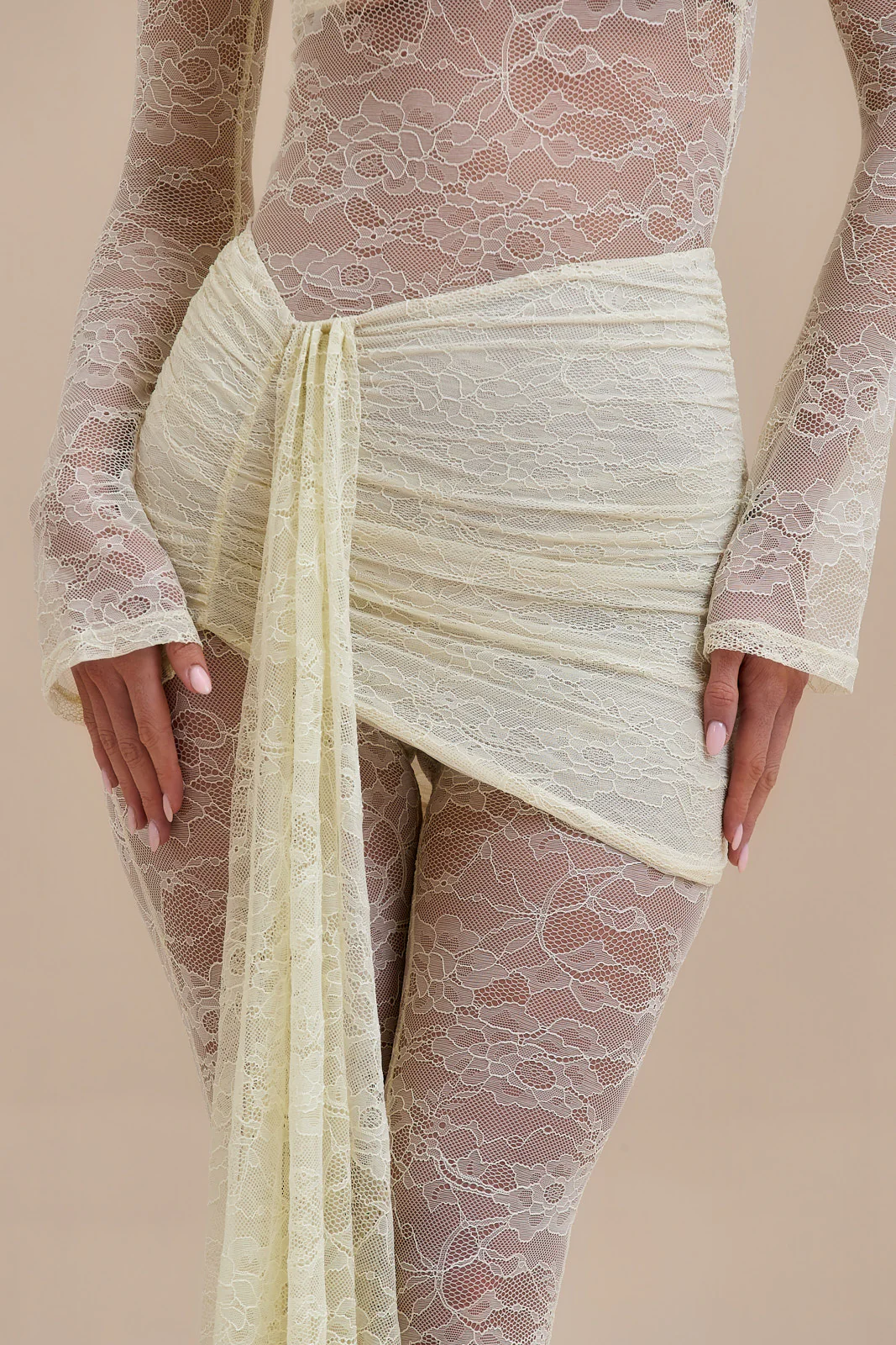 JAMIE LACE JUMPSUIT | LEMON - SALE - Image 6