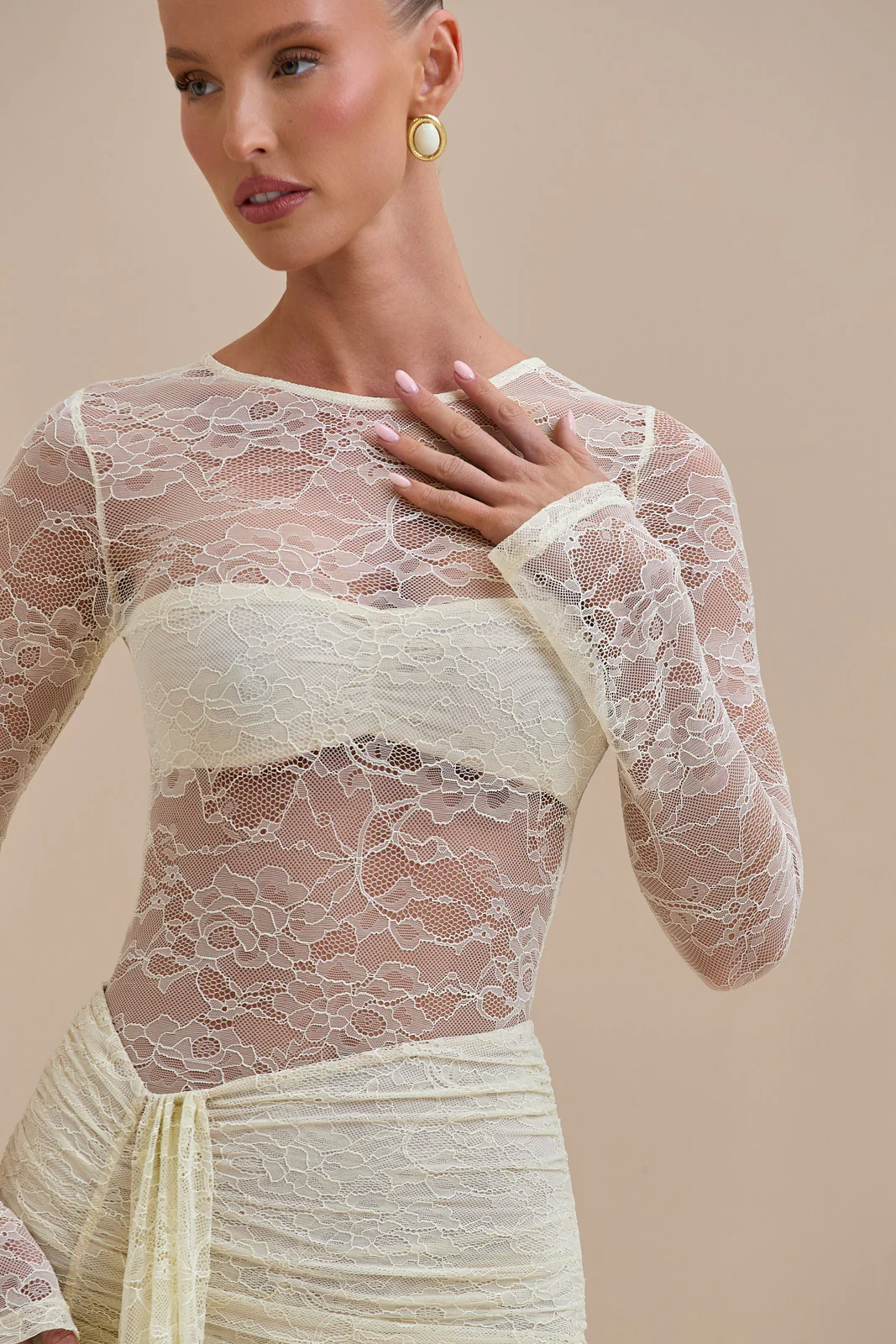 JAMIE LACE JUMPSUIT | LEMON - SALE - Image 8