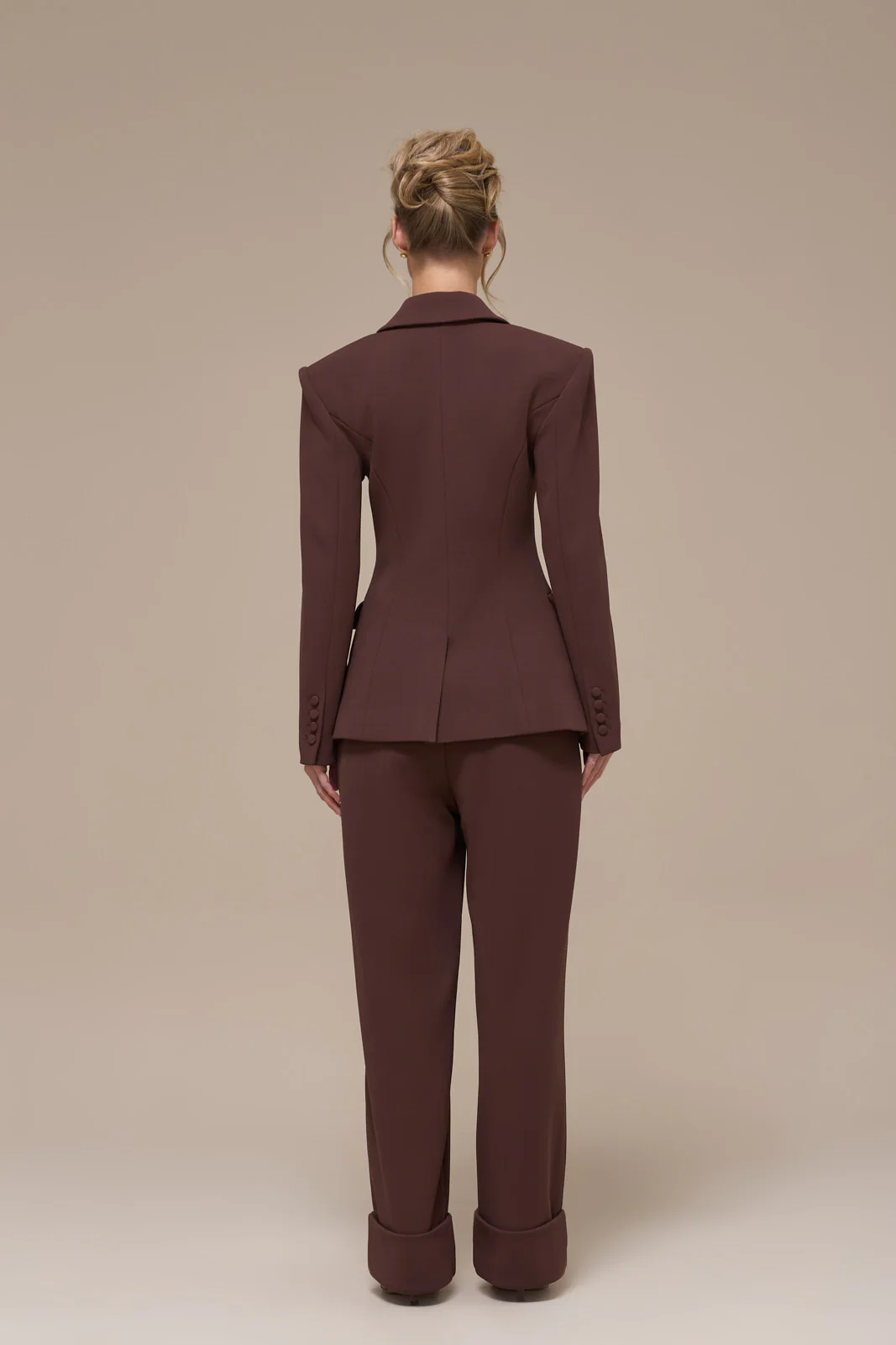 CHARLOTTE DOUBLE BREASTED PADDED SUITING JACKET | CHOCOLATE - Image 3