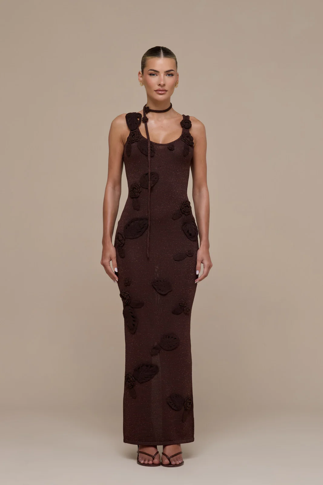 EDEN KNITTED MAXI DRESS WITH FLORAL APPLIQUÉ | CHOCOLATE - Image 2