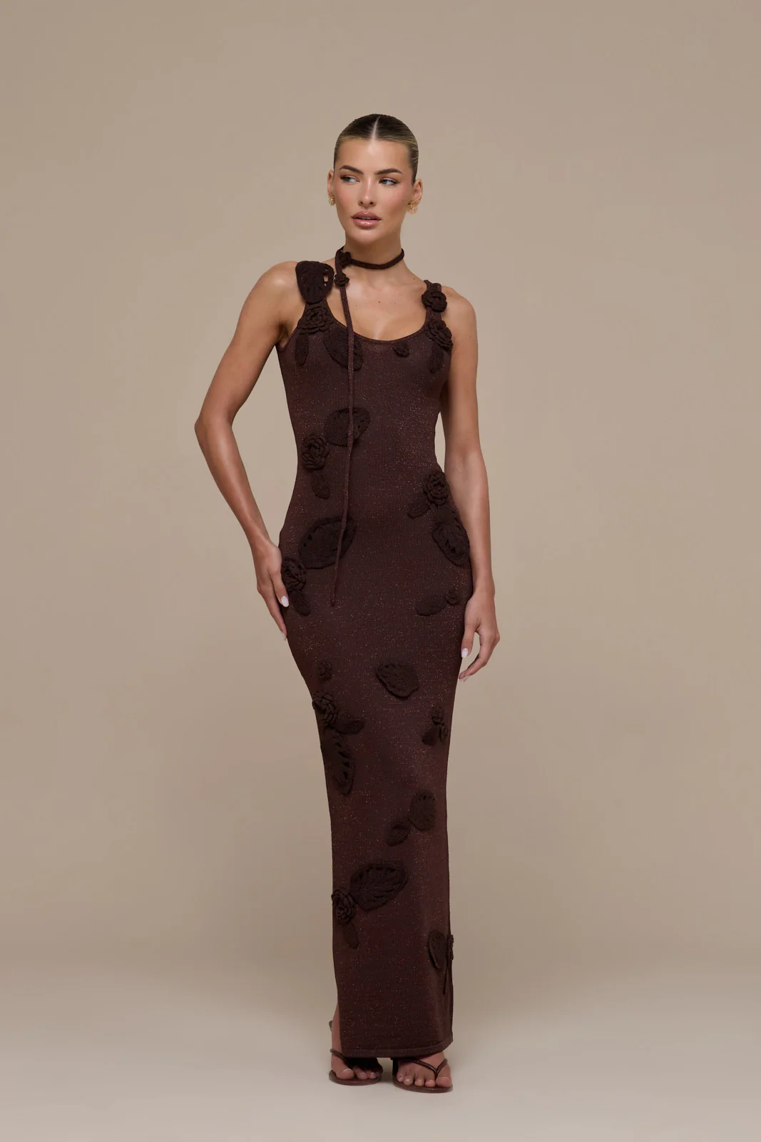 EDEN KNITTED MAXI DRESS WITH FLORAL APPLIQUÉ | CHOCOLATE - Image 5