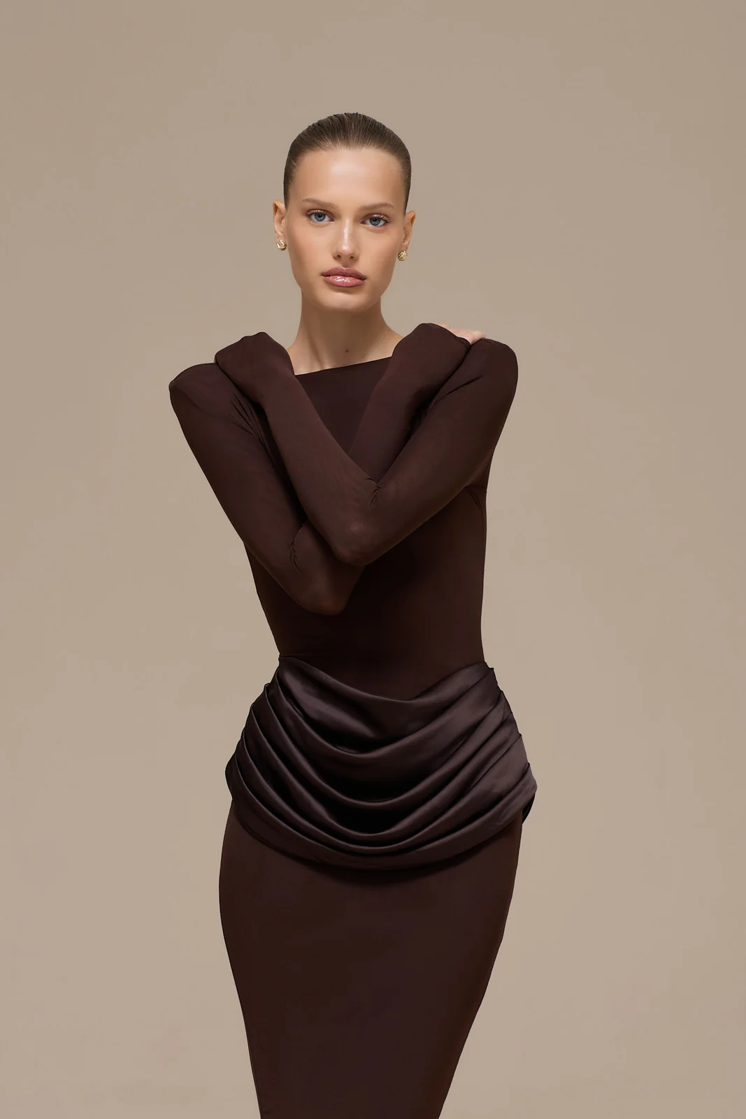 EMAN LONG SLEEVE MAXI DRESS WITH SATIN DRAPED WAIST DETAIL | CHOCOLATE - Image 12