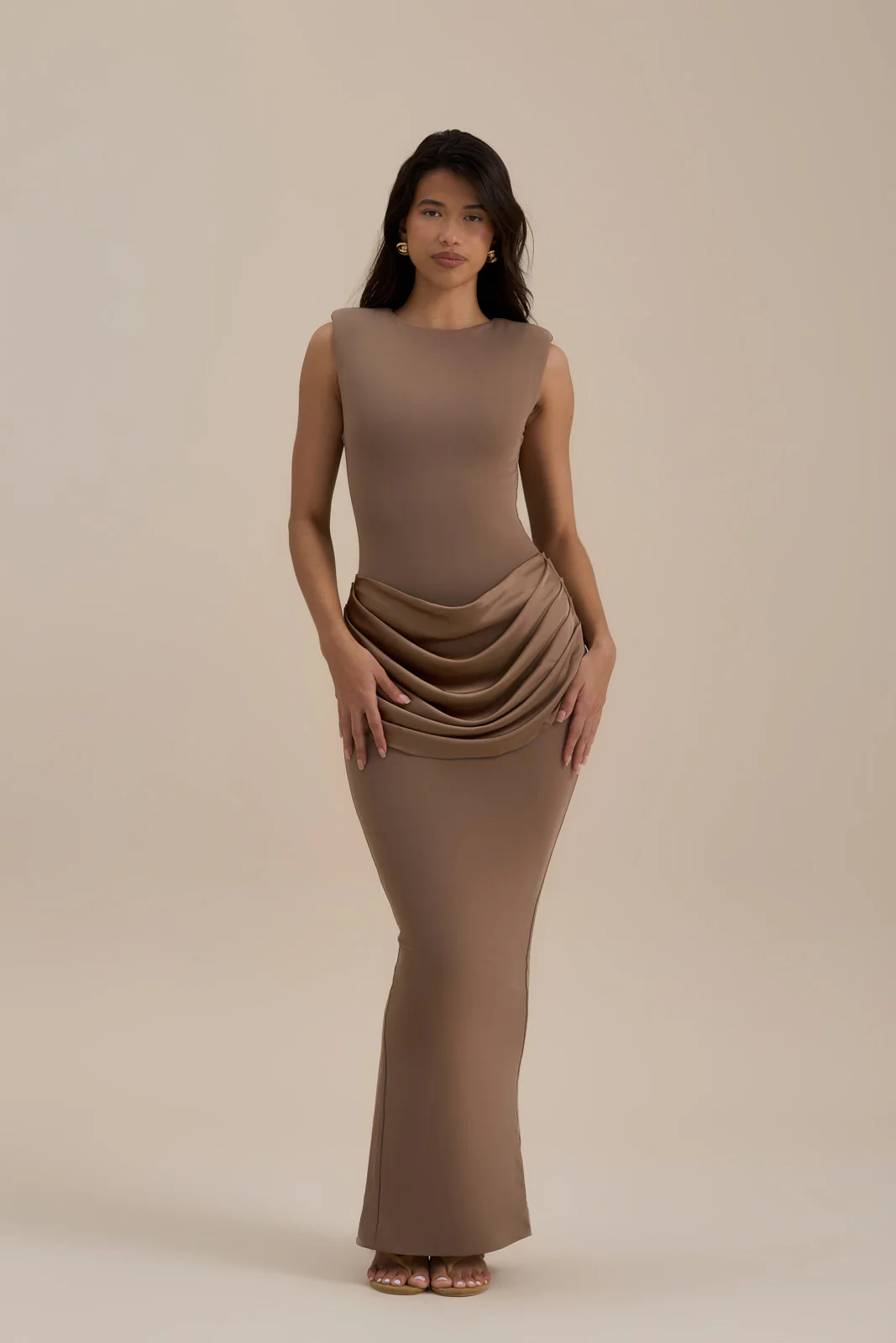 EMAN SLEEVELESS MAXI DRESS WITH SATIN DRAPED WAIST DETAIL | MOCHA MOUSSE - Image 5
