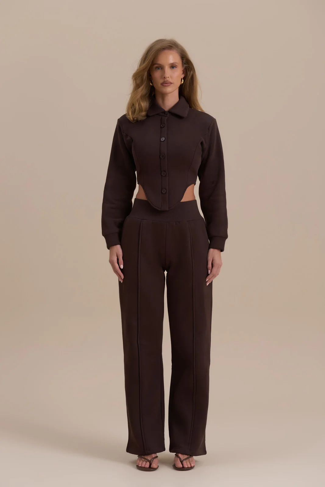 HATTIE TROUSERS | CHOCOLATE - Image 4
