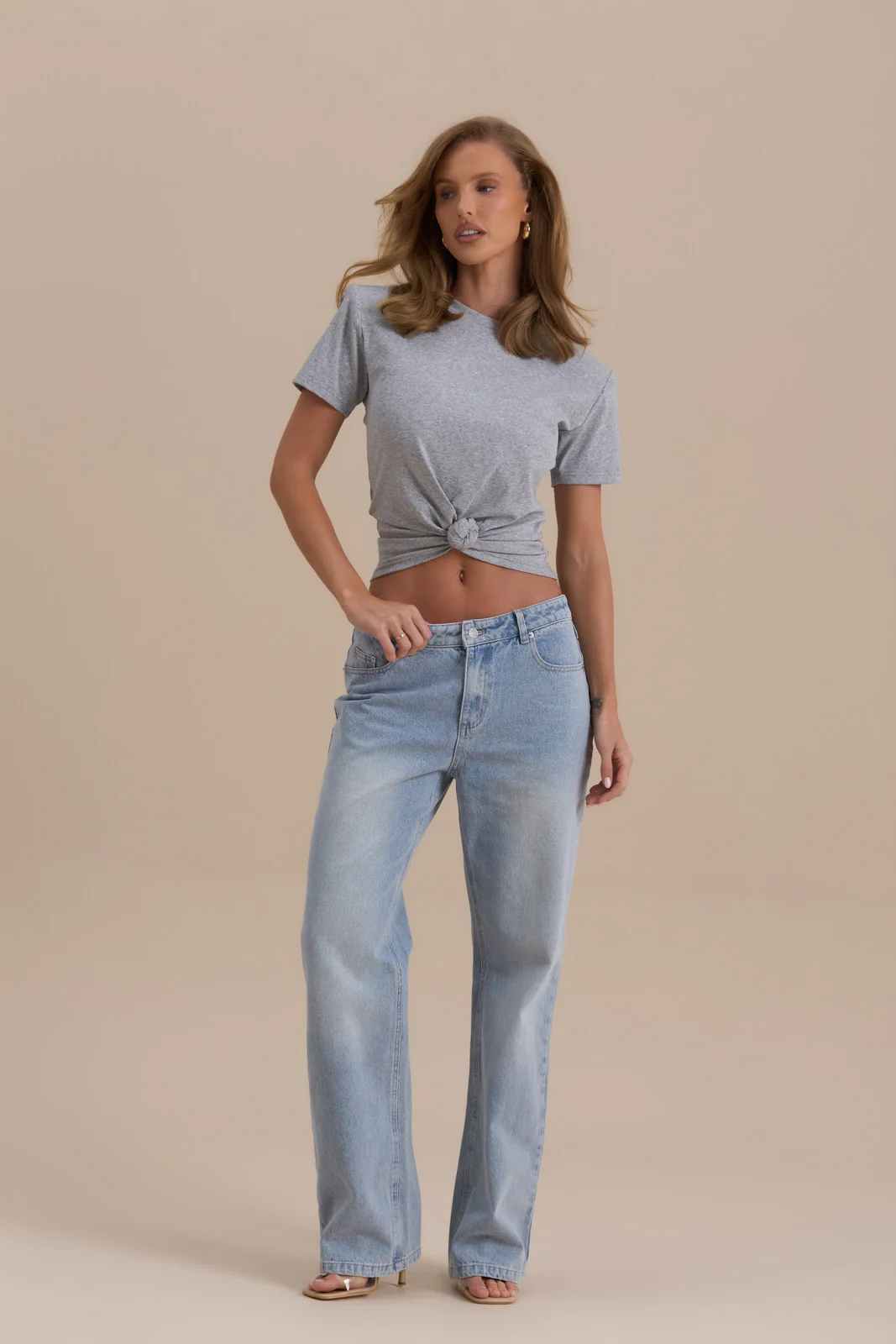 KNOT SO BASIC T-SHIRT | GREY - Image 3