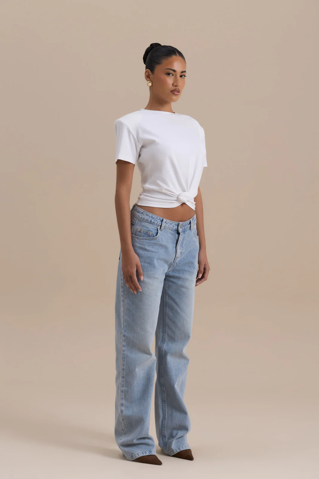 KNOT SO BASIC T-SHIRT | WHITE - Image 11
