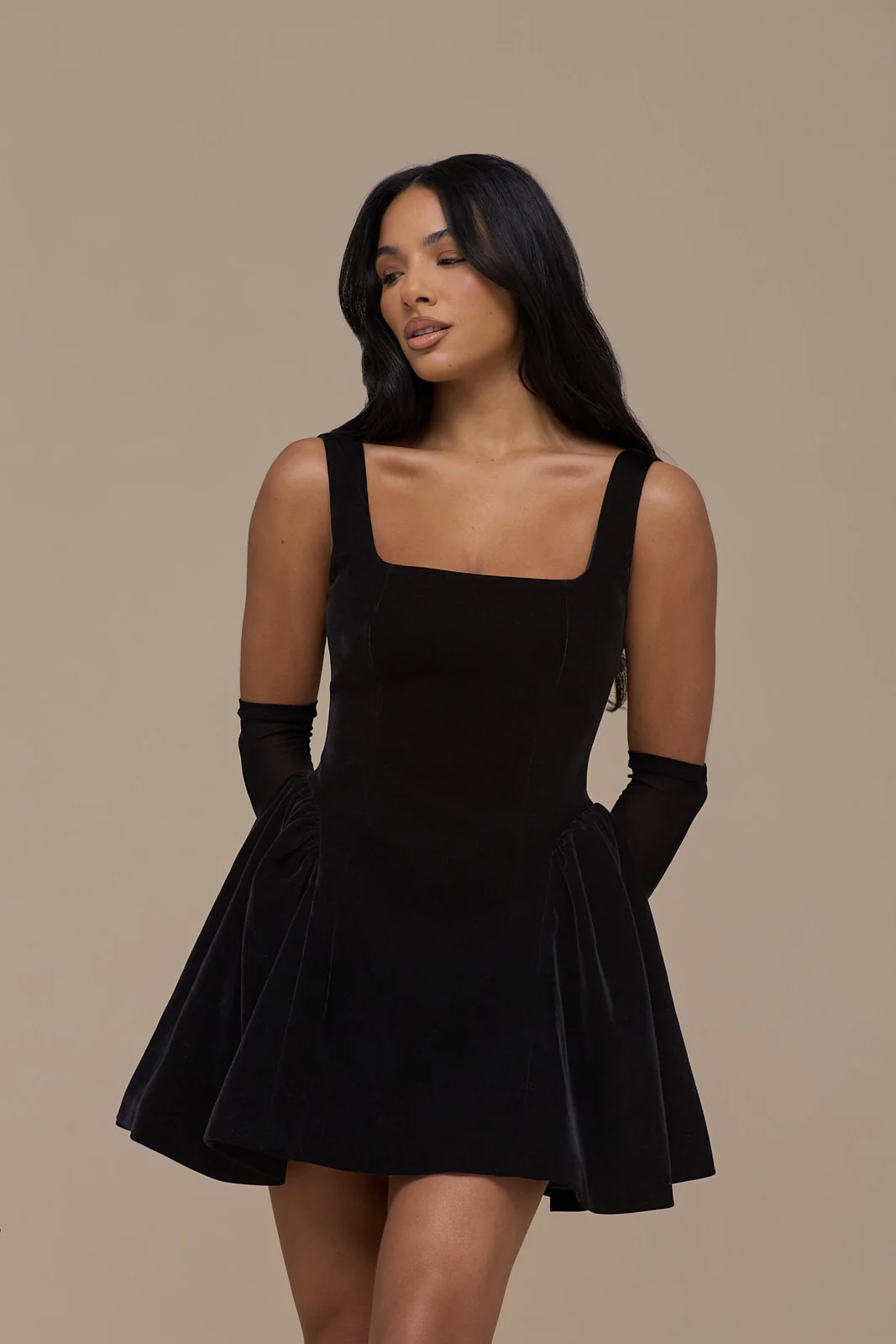 LUCKY MINI DRESS | BLACK VELVET - Image 4