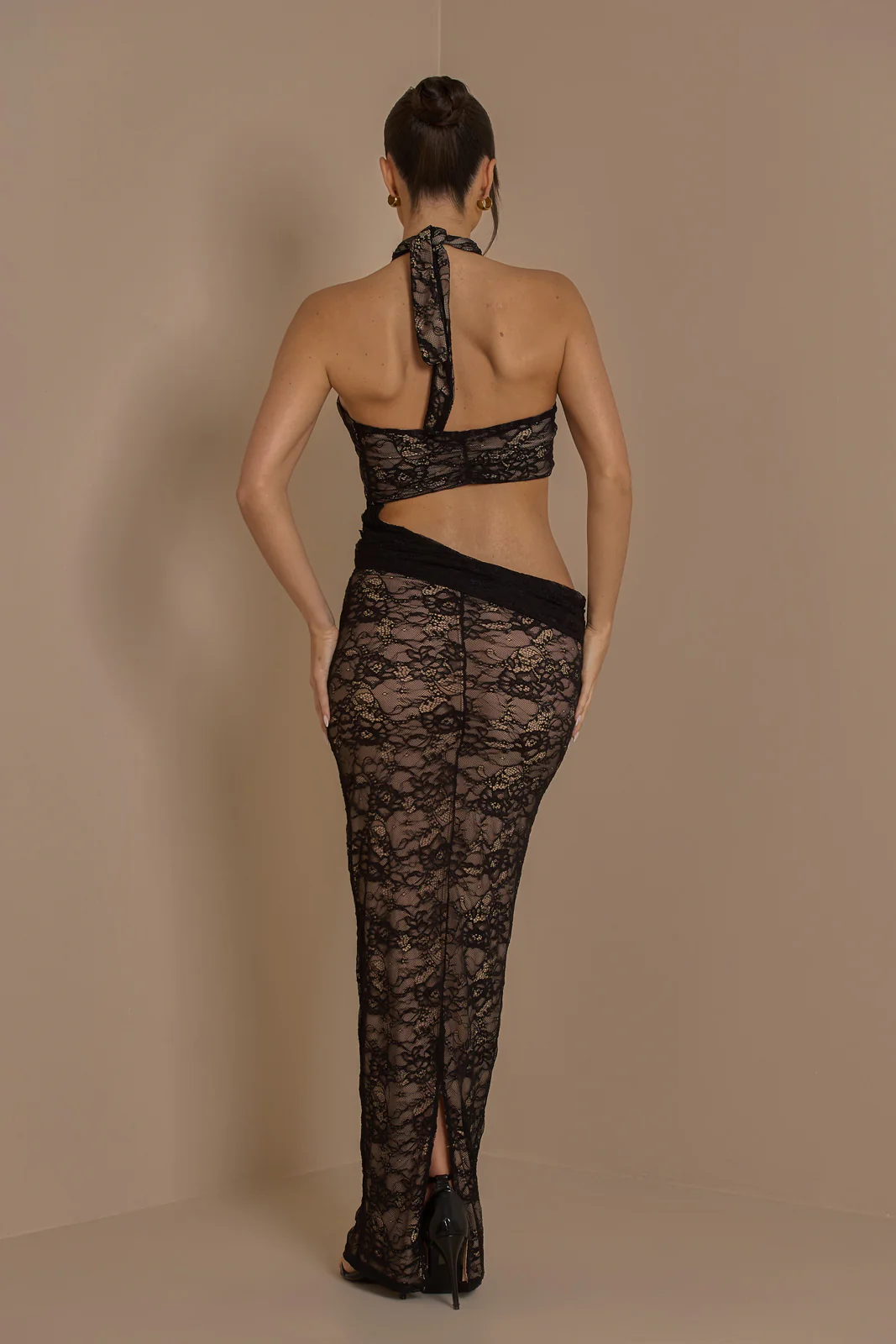 MADISON MAXI DRESS | BLACK LACE - SALE - Image 8