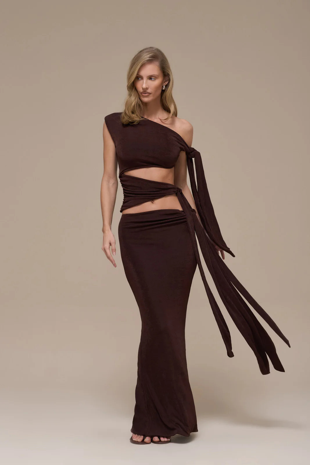 NOA CUT OUT TOP | ESPRESSO - Image 3