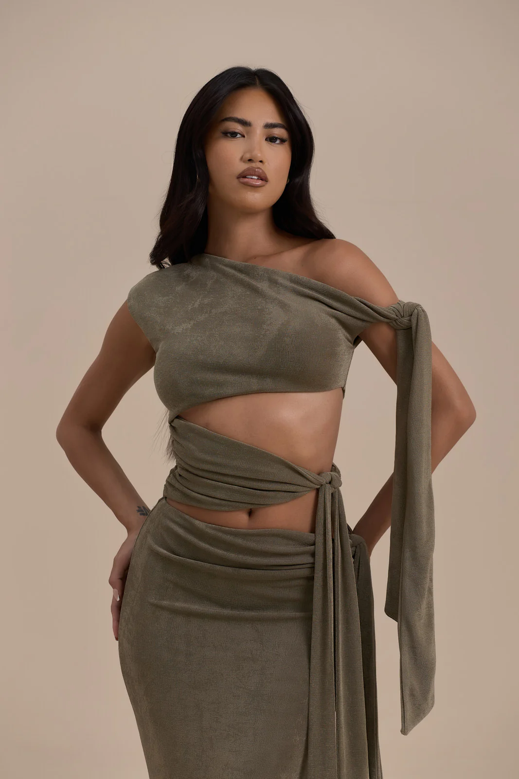 NOA CUT OUT TOP | KHAKI - Image 4