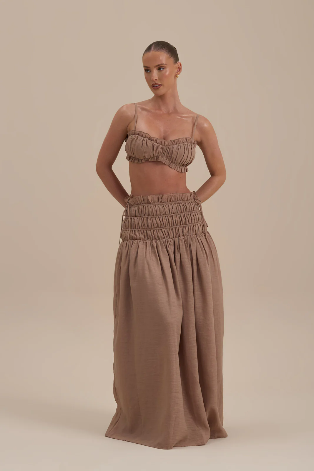 SOULIE SHIRRED WAIST MAXI SKIRT | MOCHA MOUSSE - Image 5