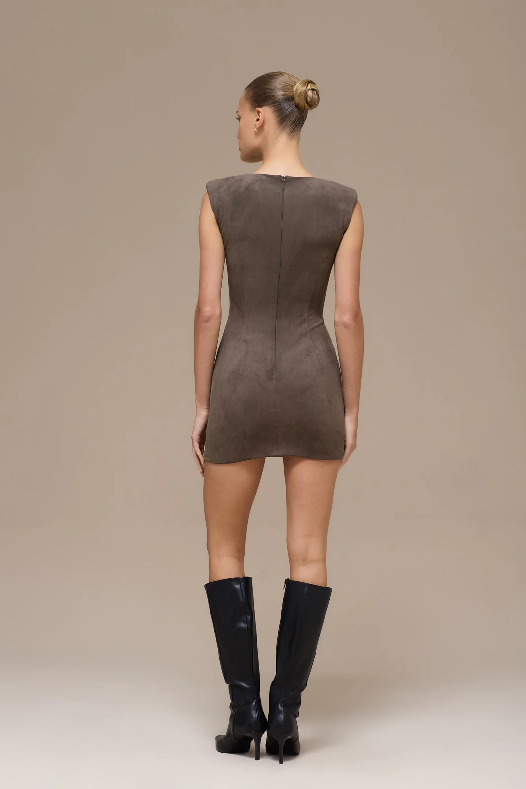 SUEDE MINI DRESS | DARK TAUPE - SALE - Image 12
