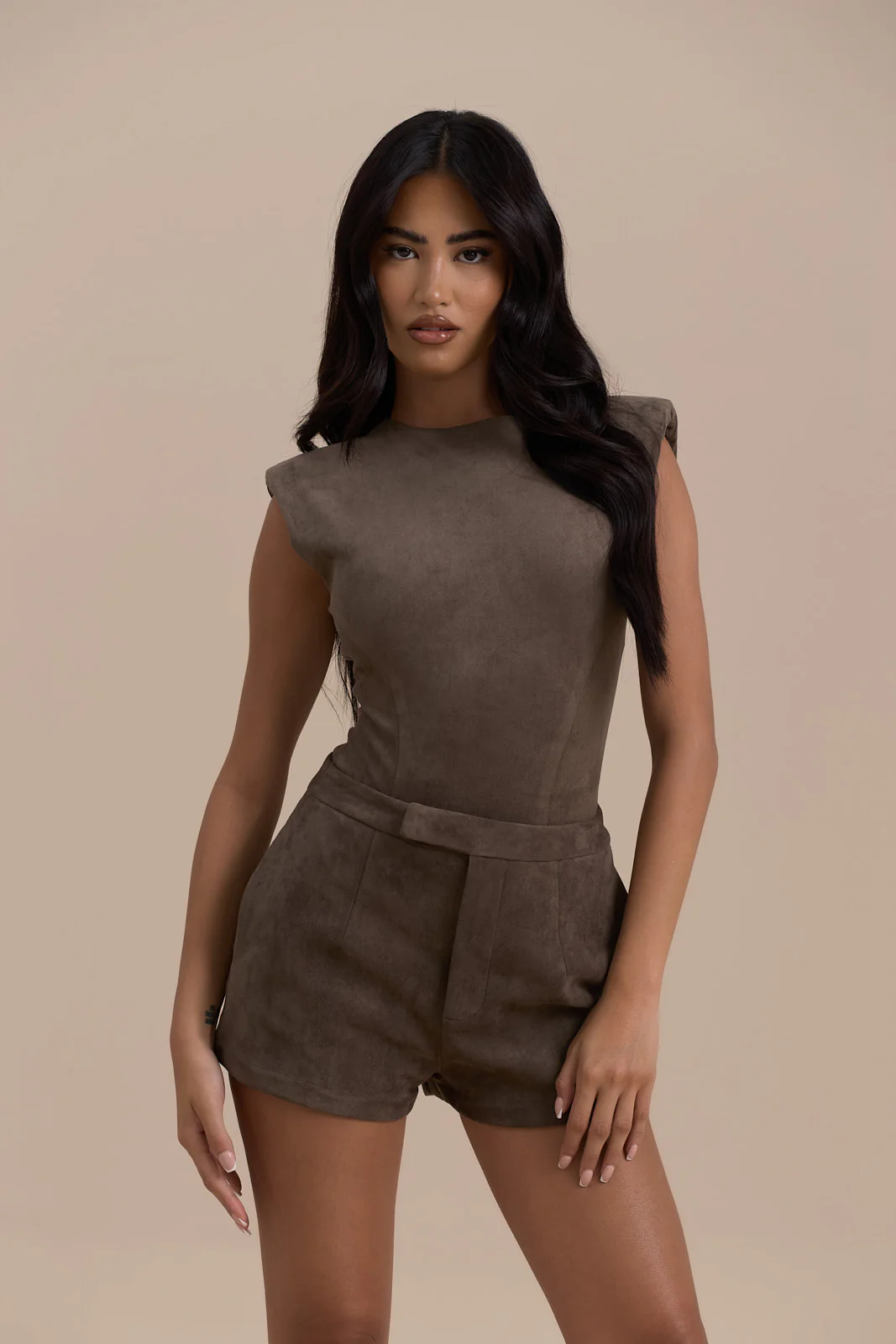 SUEDE SHORTS | DARK TAUPE - Image 4