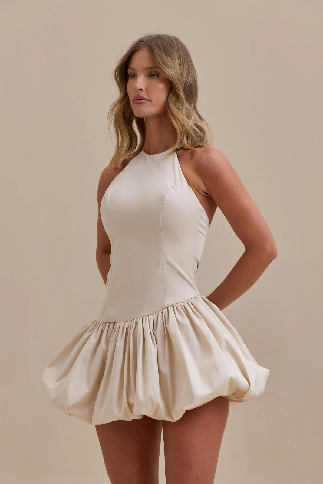 SUNDAY MINI DRESS | LIGHT BEIGE - SALE - Image 3