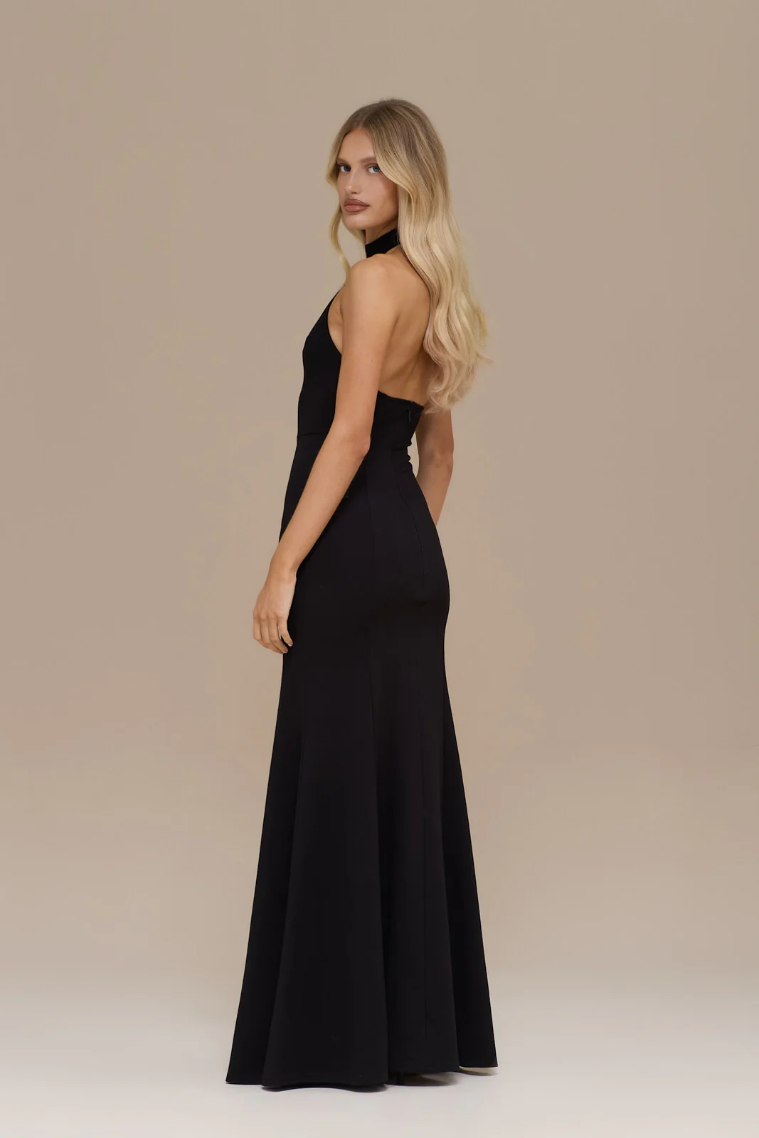 SUTHERLAND MAXI DRESS | BLACK - Image 18