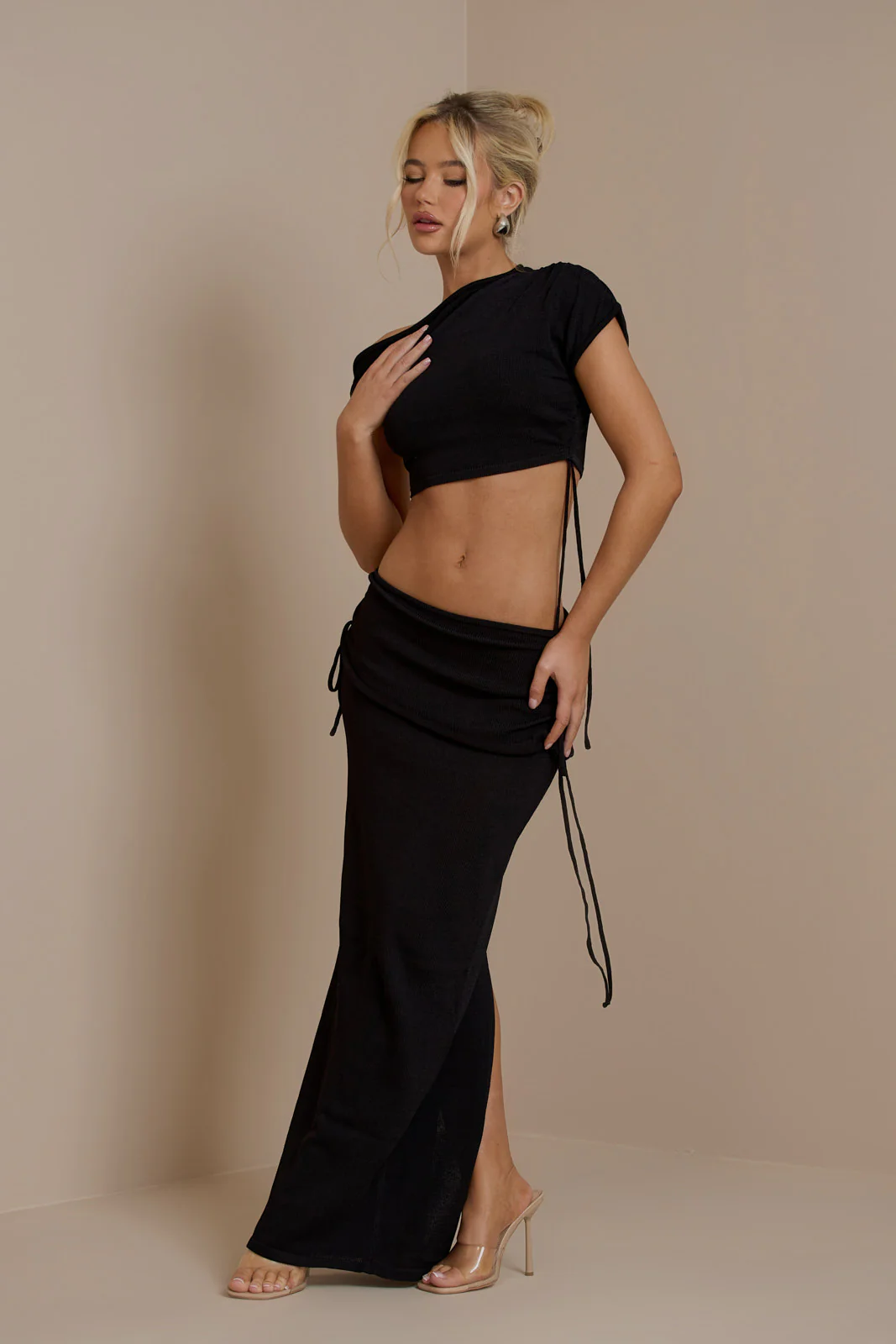 YRIS KNIT CO-ORD | BLACK - SALE - Image 17