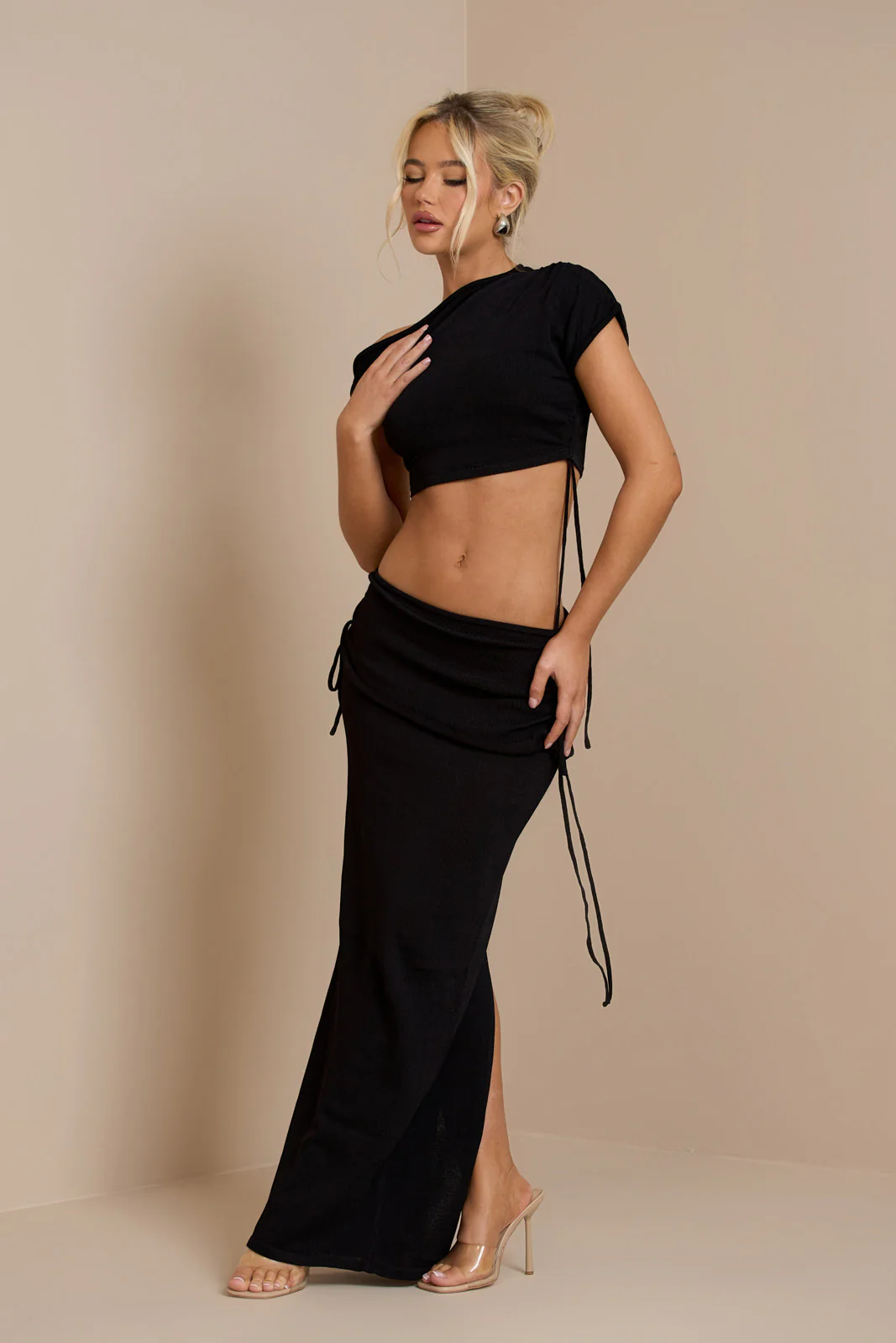 YRIS KNIT CO-ORD | BLACK - SALE - Image 9